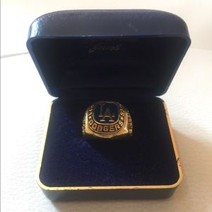 ⚡️3HR Hour⚡️Los Angeles Dodgers Ring